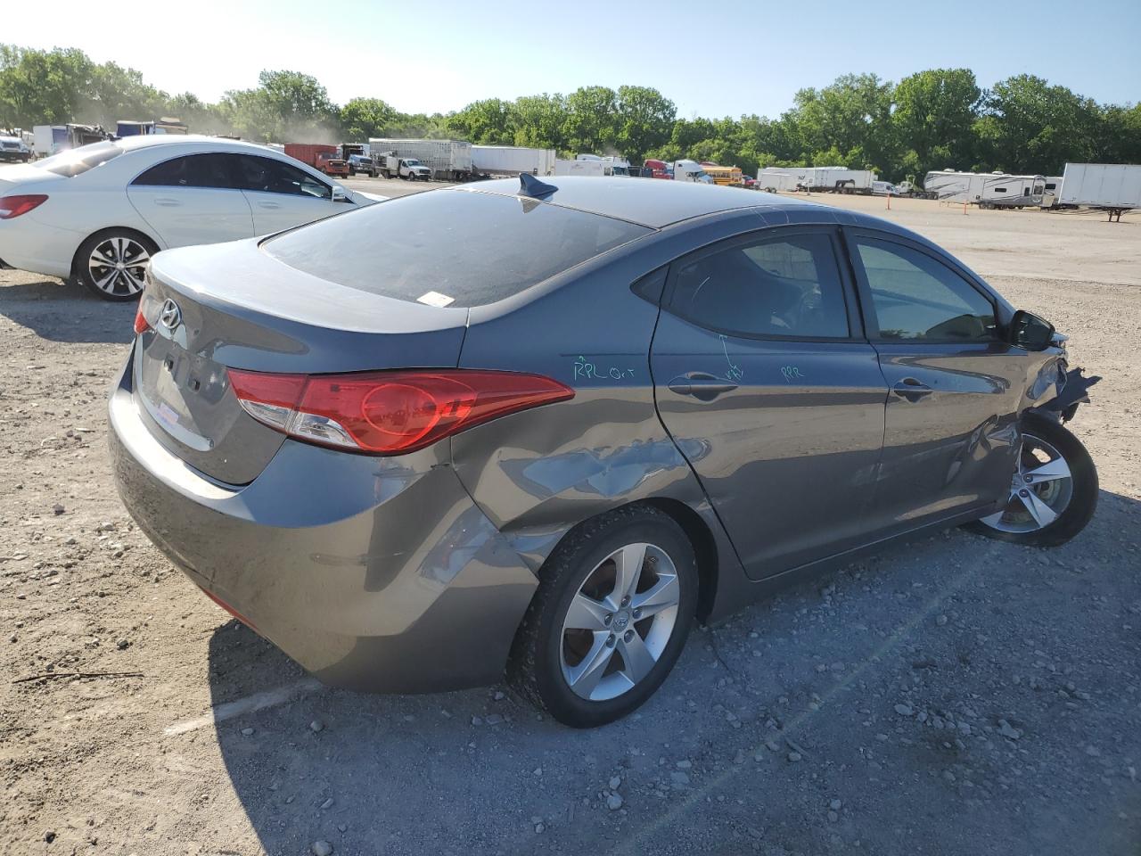 5NPDH4AE2DH166816 2013 Hyundai Elantra Gls