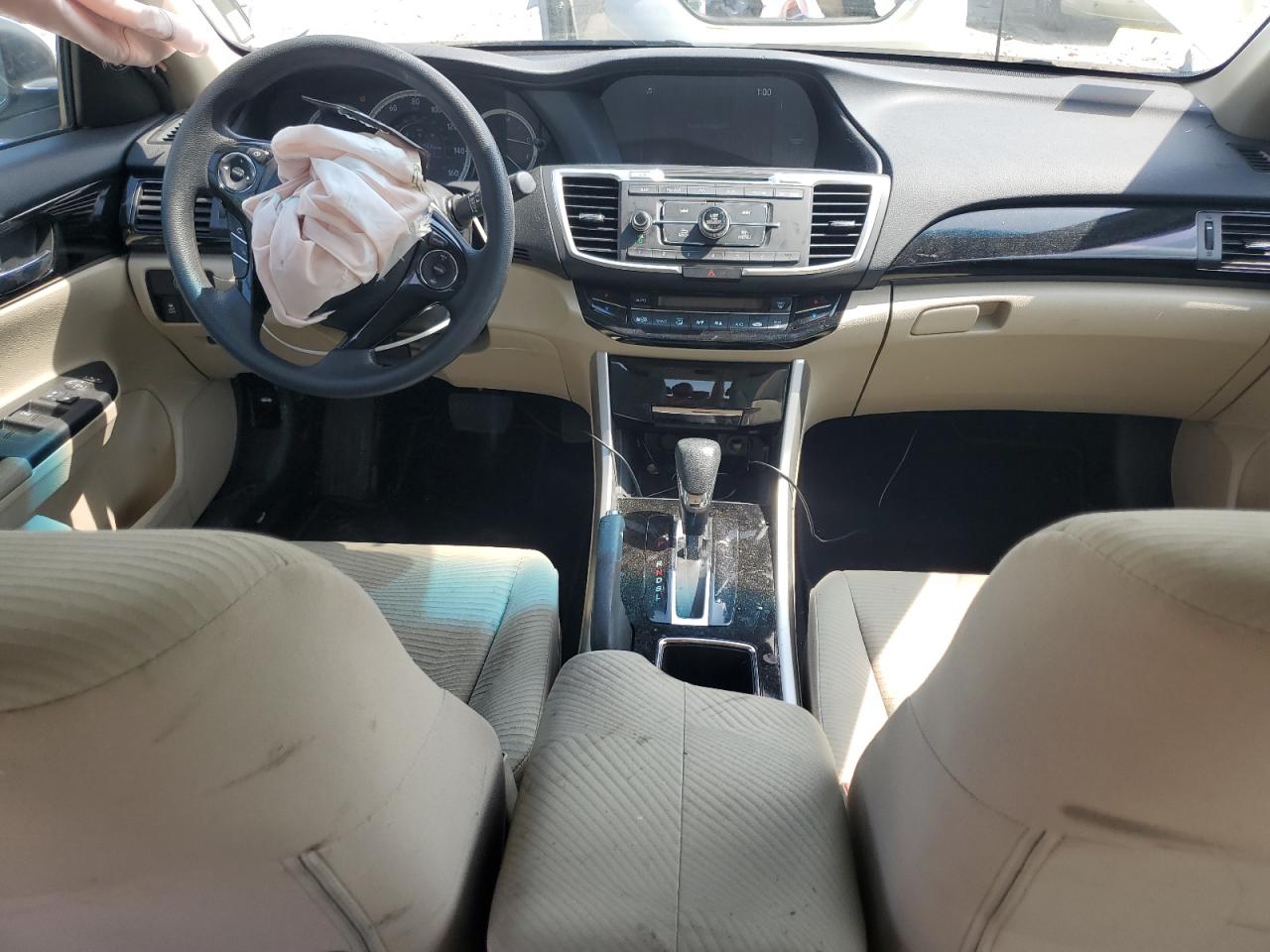 1HGCR2F33HA002686 HONDA ACCORD 2017