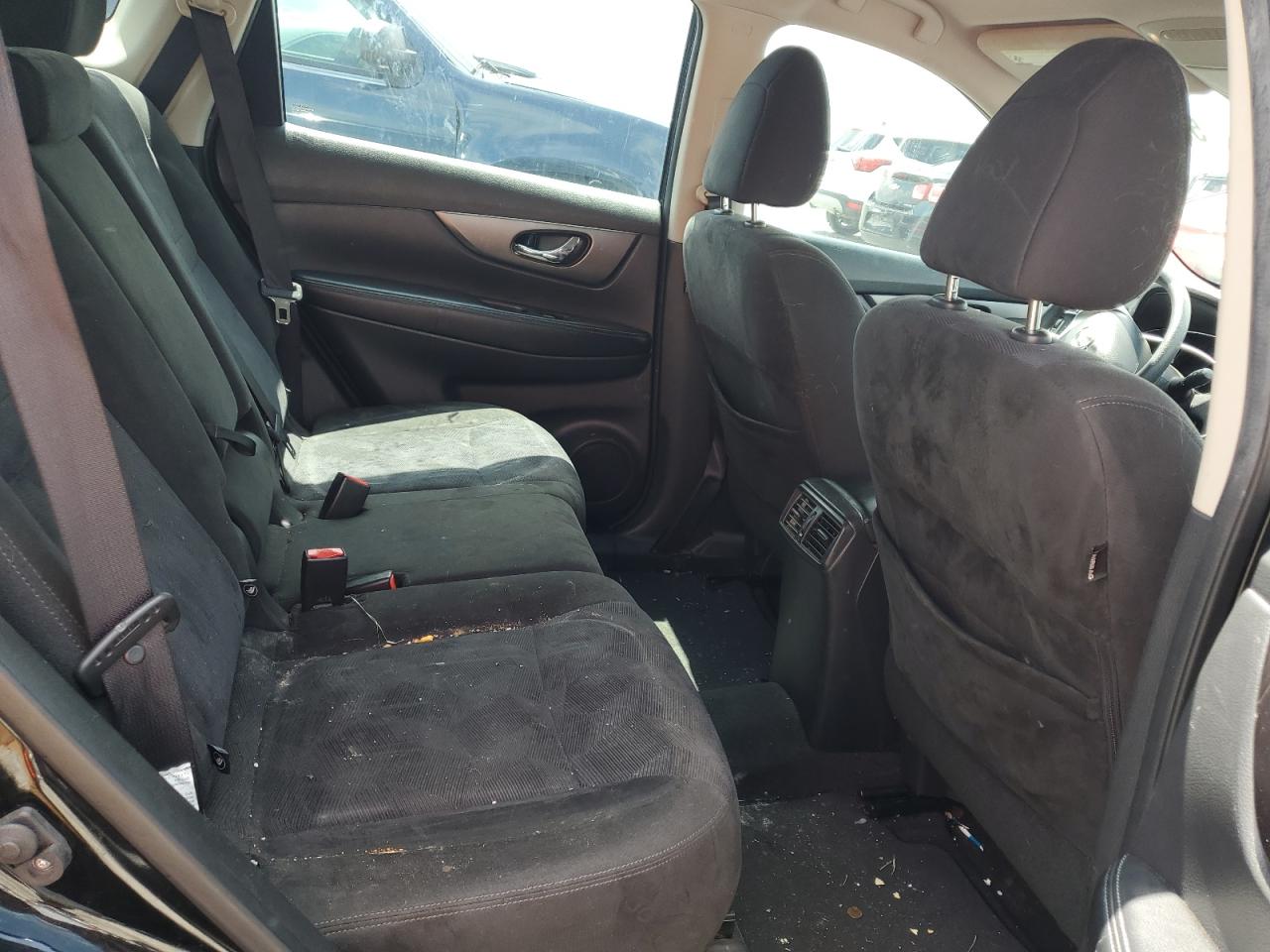 KNMAT2MT7FP573196 2015 Nissan Rogue S