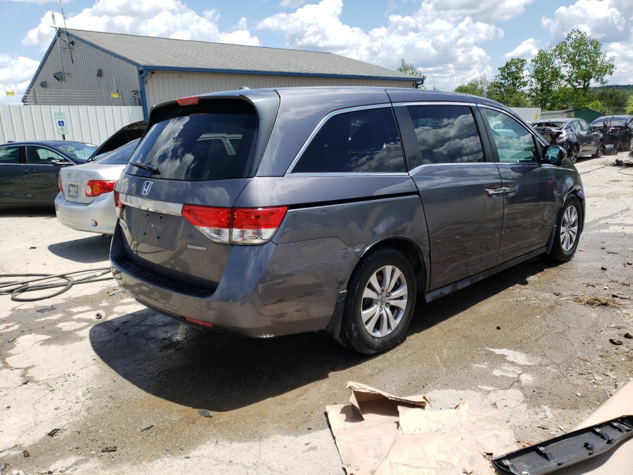 5FNRL5H36HB017909 2017 Honda Odyssey Se