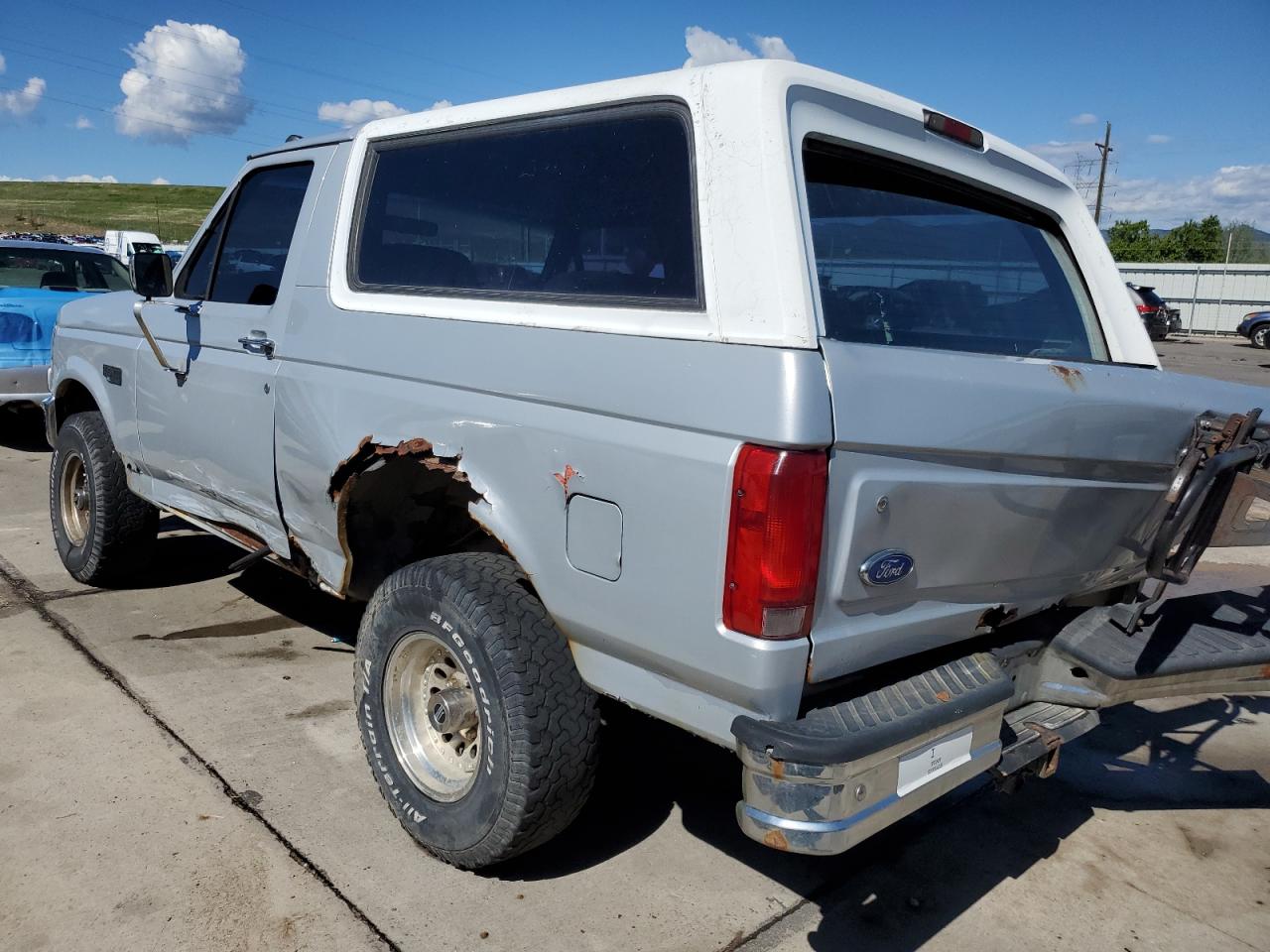 1fmeu15h3tlb65957 1FMEU15H3TLB65957 1996 Ford Bronco U100
