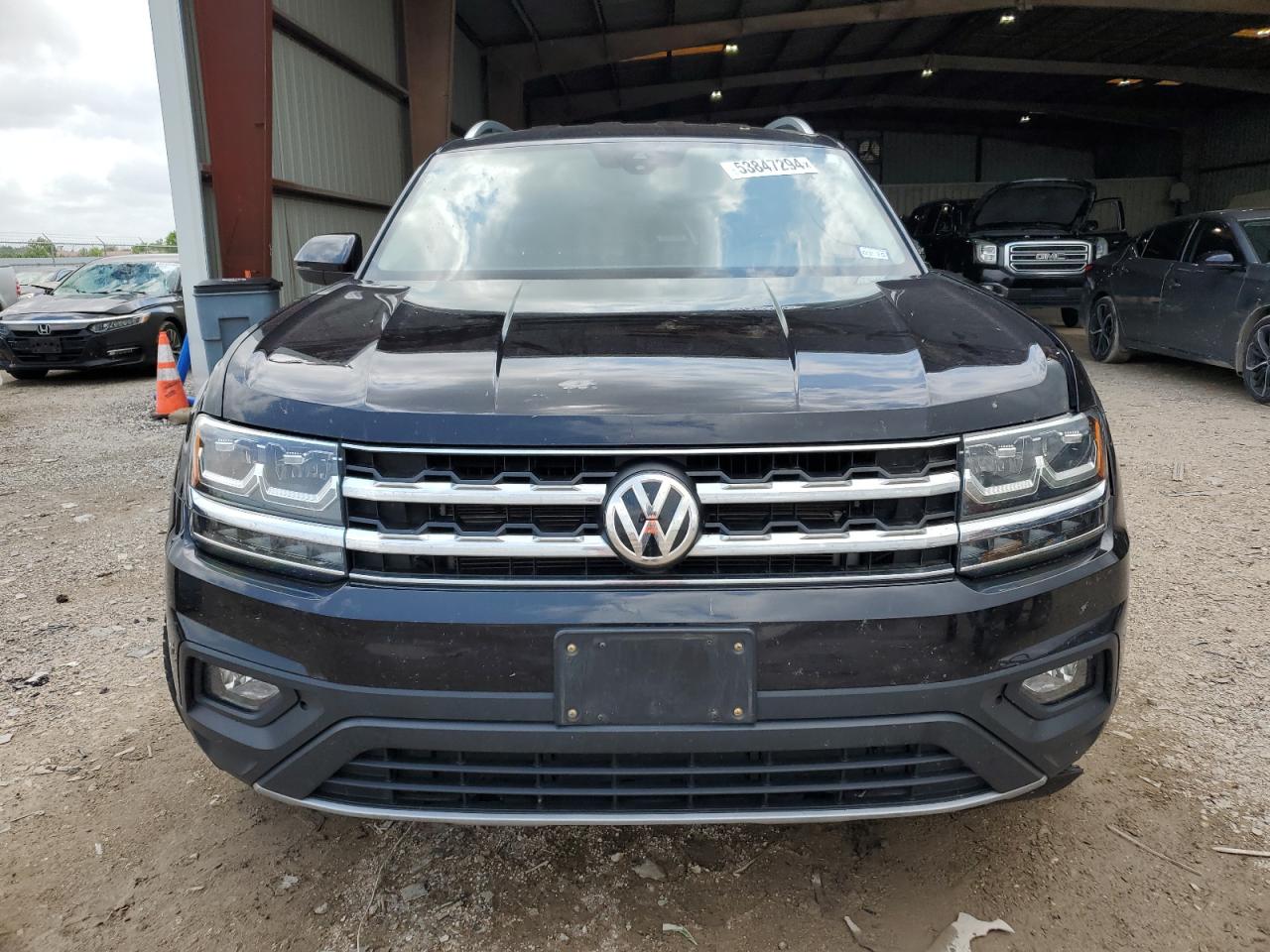 2019 Volkswagen Atlas Se vin: 1V2WR2CA2KC53154