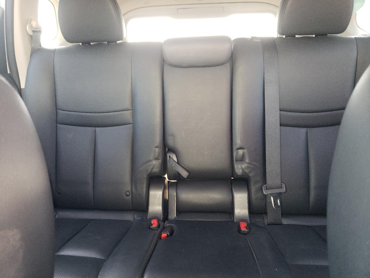 5N1AT2MV6FC851008 2015 Nissan Rogue S