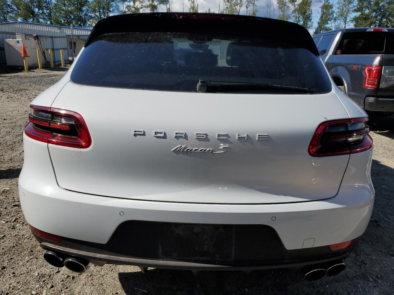 WP1AB2A5XJLB36090 2018 Porsche Macan S