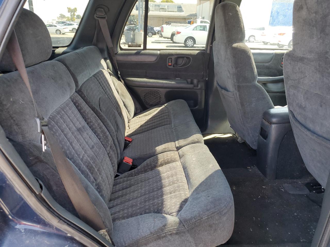 1GNDT13W1XK132382 1999 Chevrolet Blazer