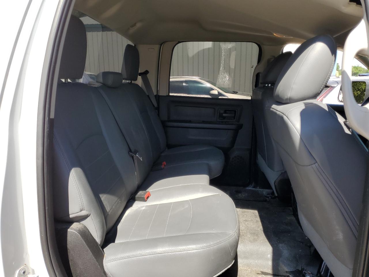 3C6UR5CJXJG378940 2018 Ram 2500 St