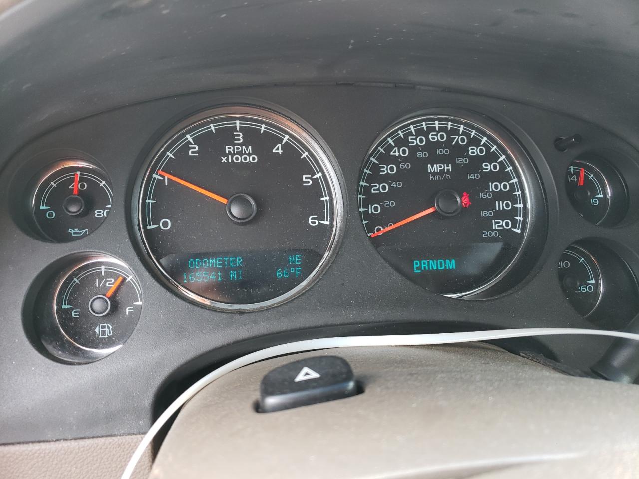 1GNSKBE09BR108937 2011 Chevrolet Tahoe K1500 Lt