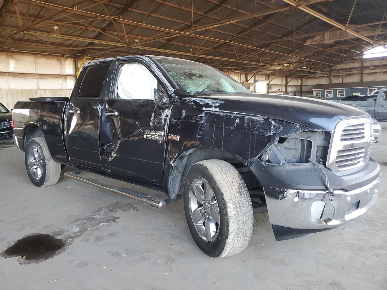 1C6RR6GT3FS541676 2015 Ram 1500 Slt