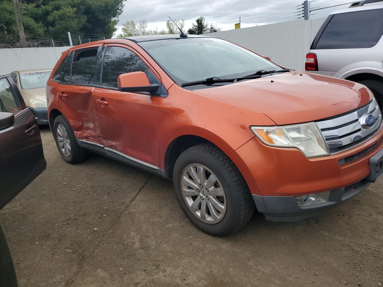 2FMDK48C67BB48692 2007 Ford Edge Sel