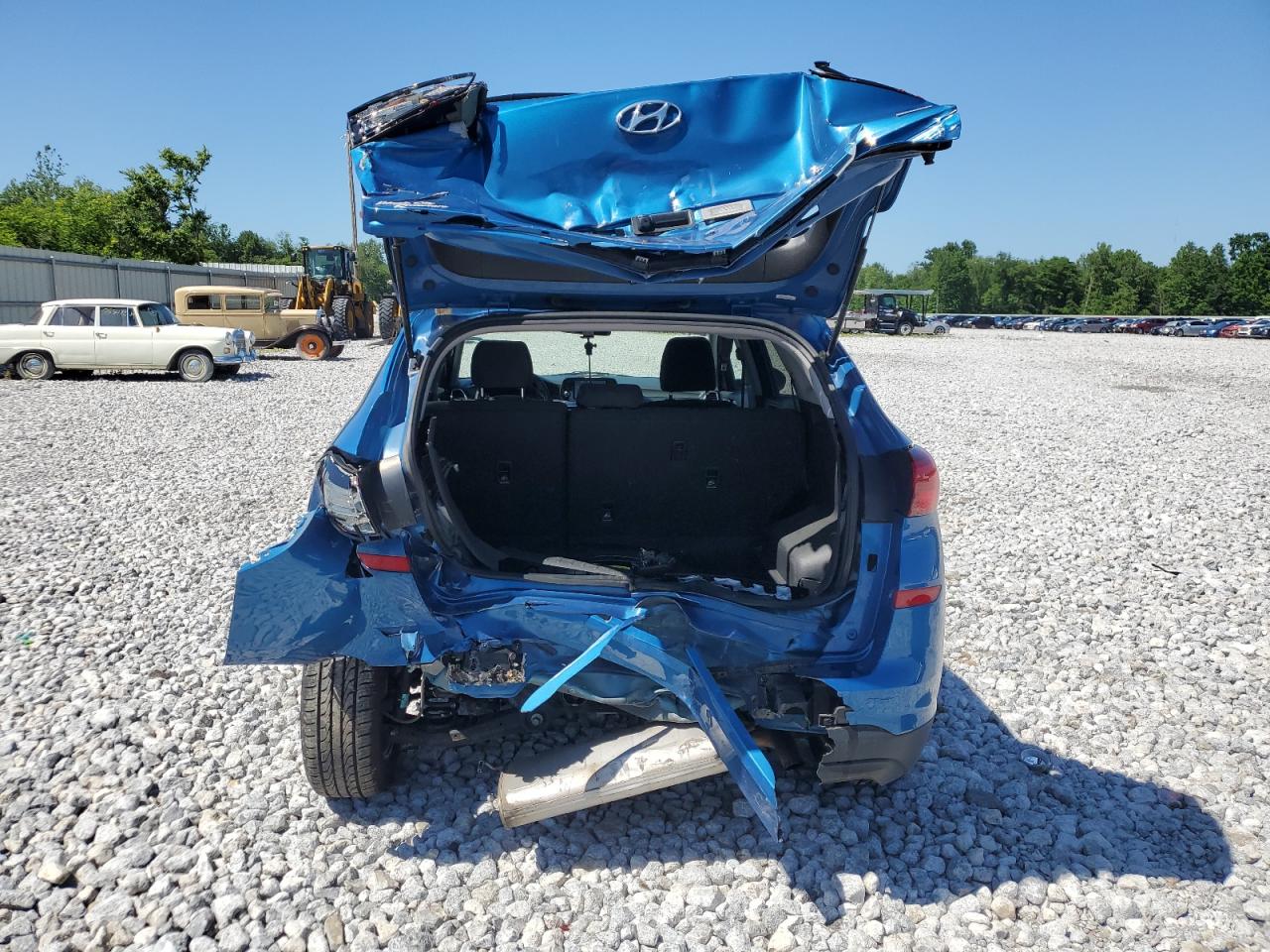 KM8J2CA46KU942272 2019 Hyundai Tucson Se