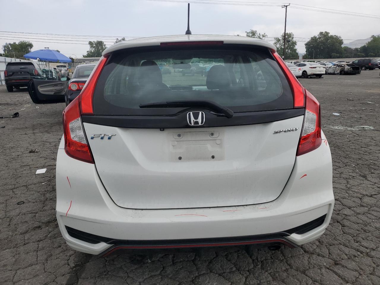 3HGGK5H60JM729131 2018 Honda Fit Sport