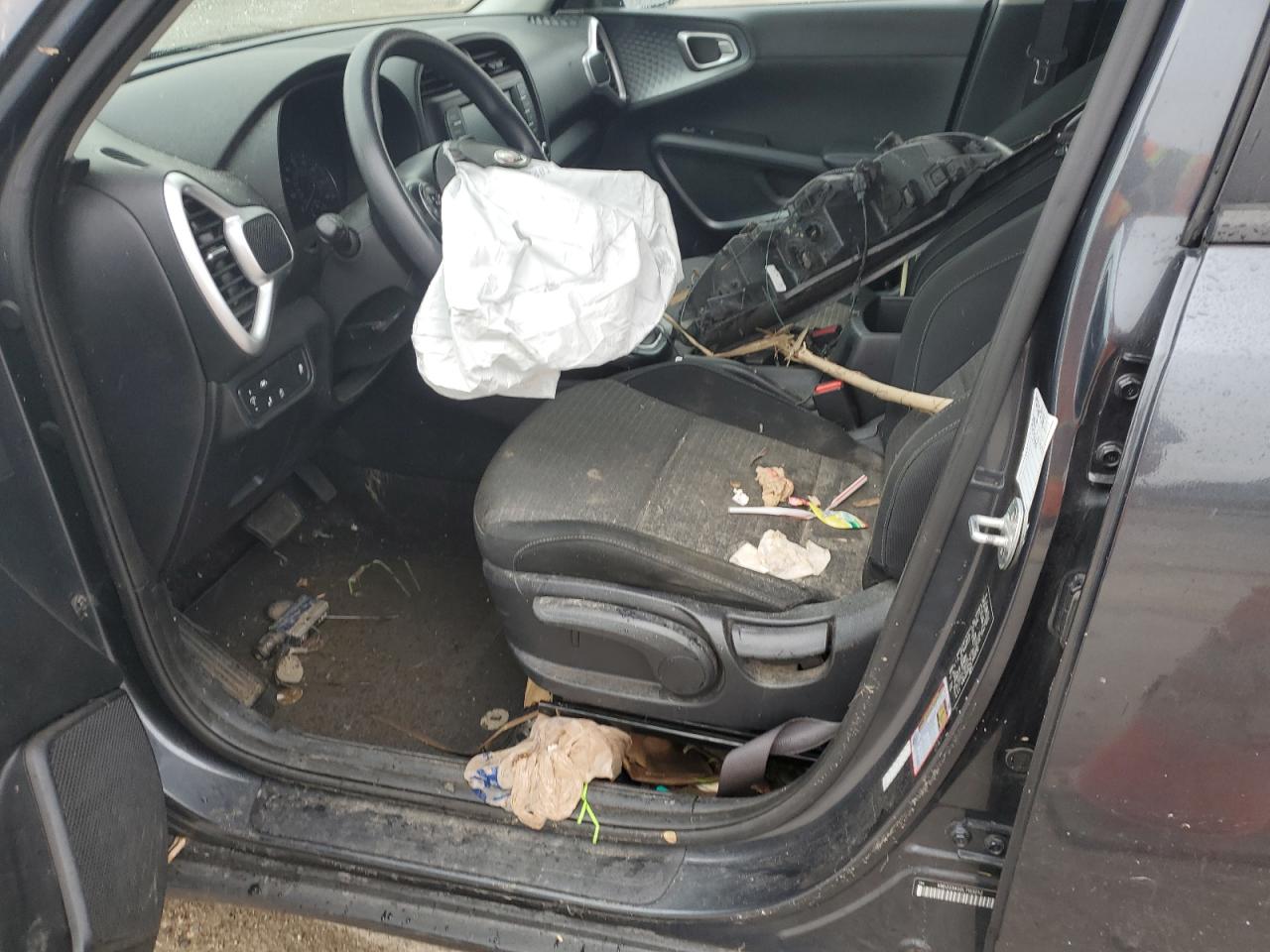 KNDJ23AU2L7113252 2020 Kia Soul Lx