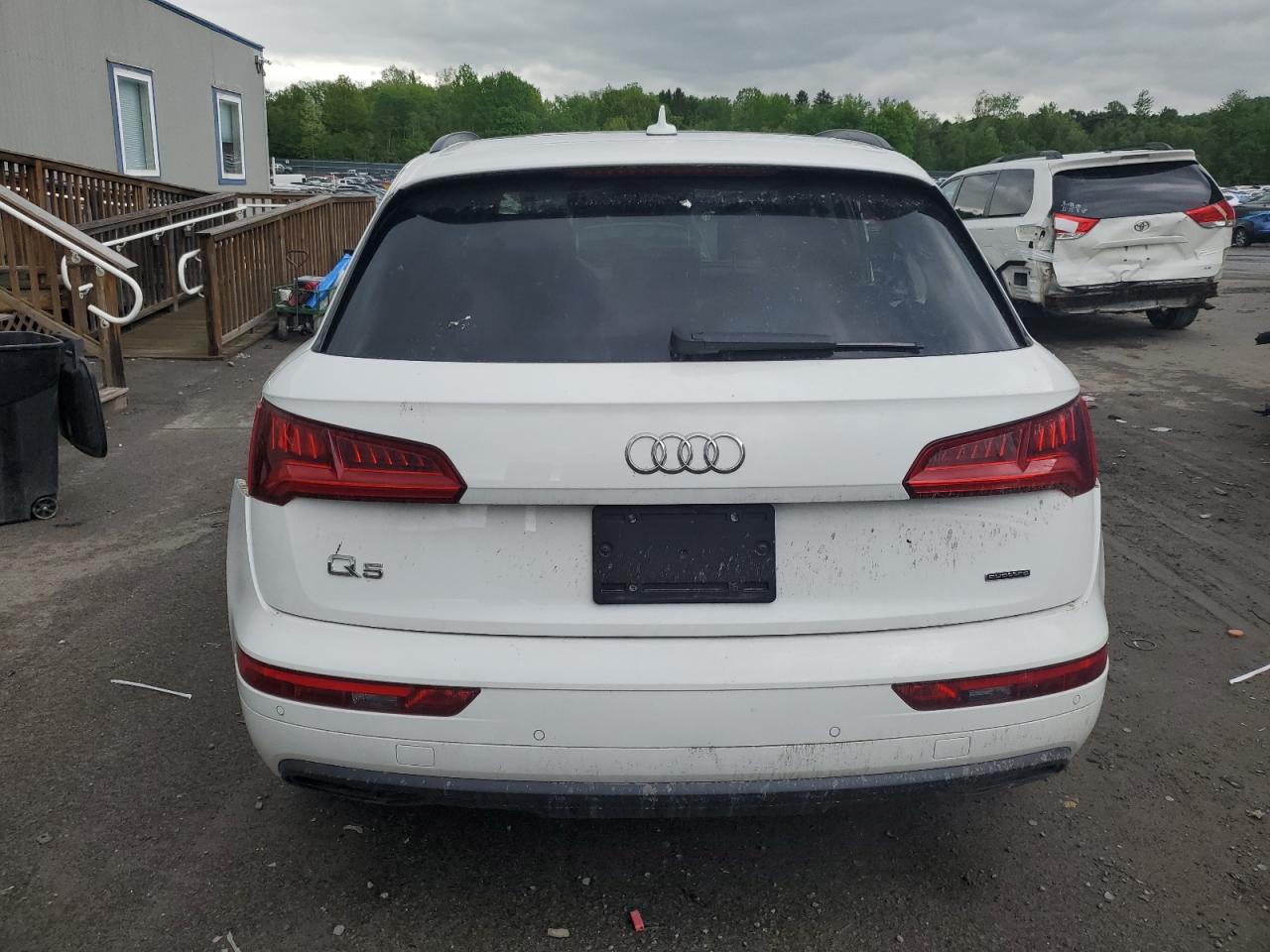 WA1BNAFY4K2065996 2019 Audi Q5 Premium Plus