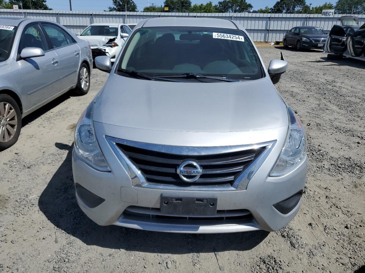 3N1CN7AP7GL830879 2016 Nissan Versa S