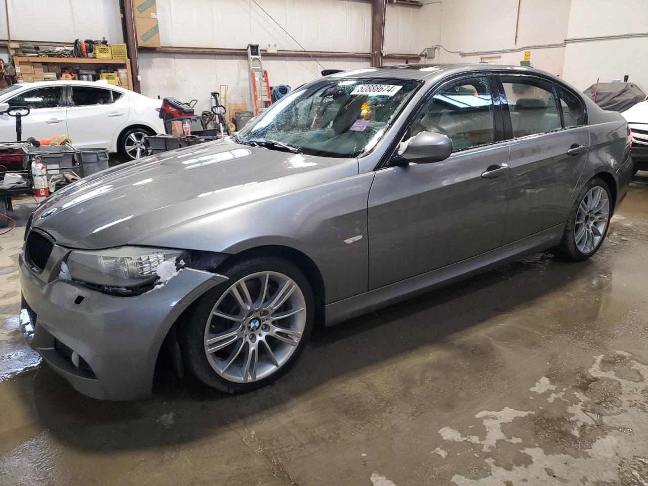 WBAPL5C52BA742517 2011 BMW 335 Xi