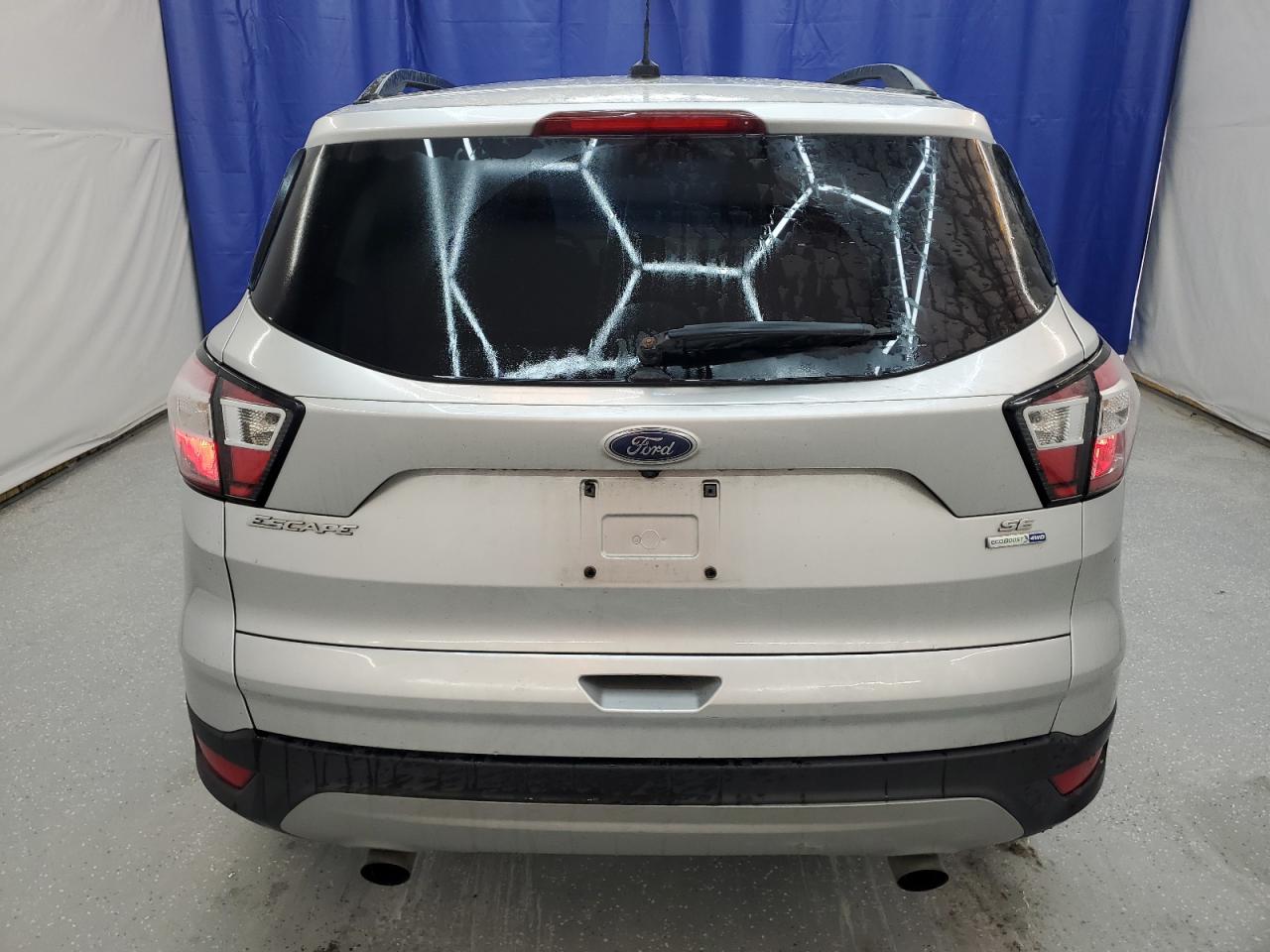 1FMCU9GD1JUD48409 2018 Ford Escape Se