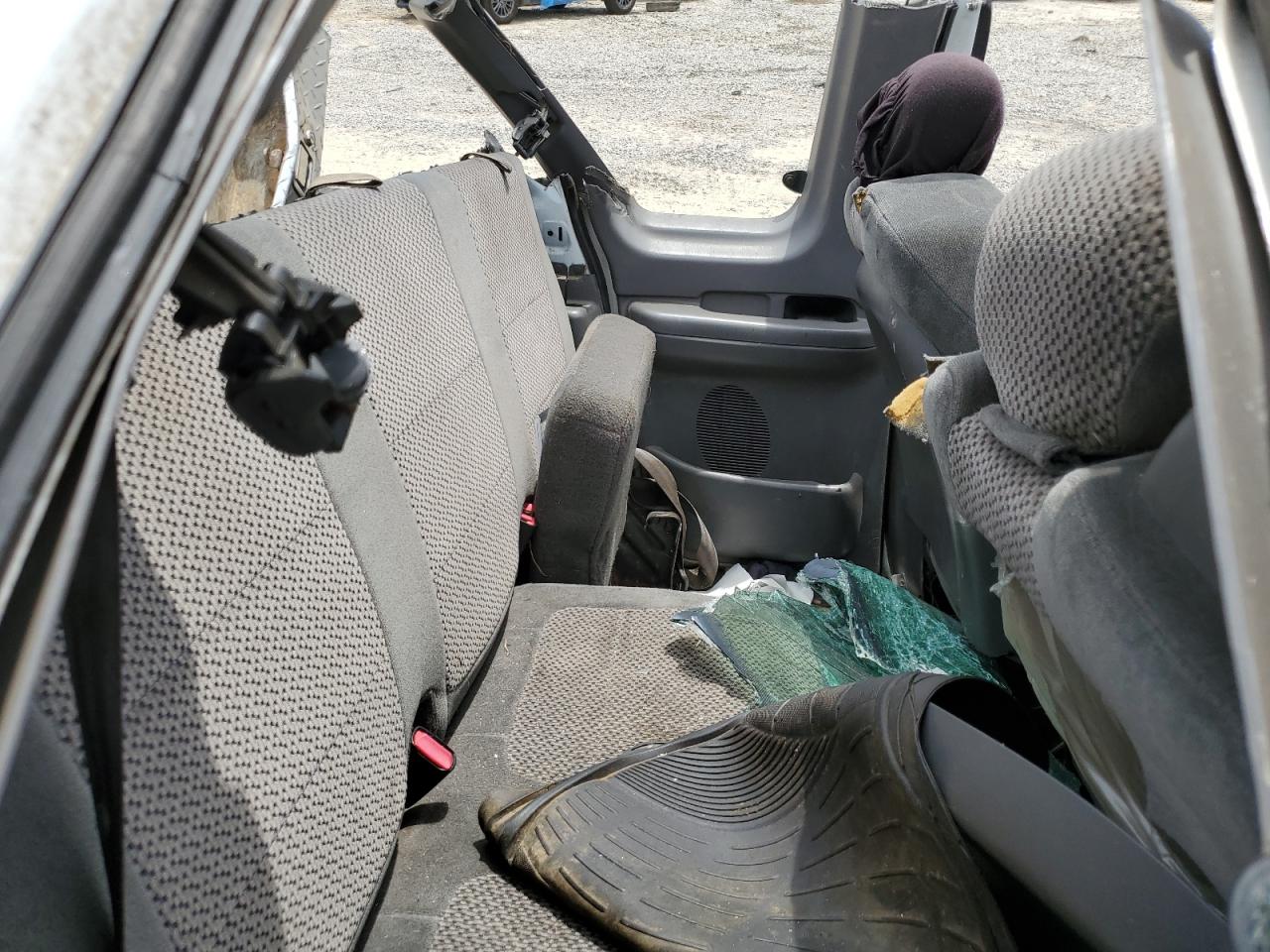 1FTRX17232NA09586 2002 Ford F150