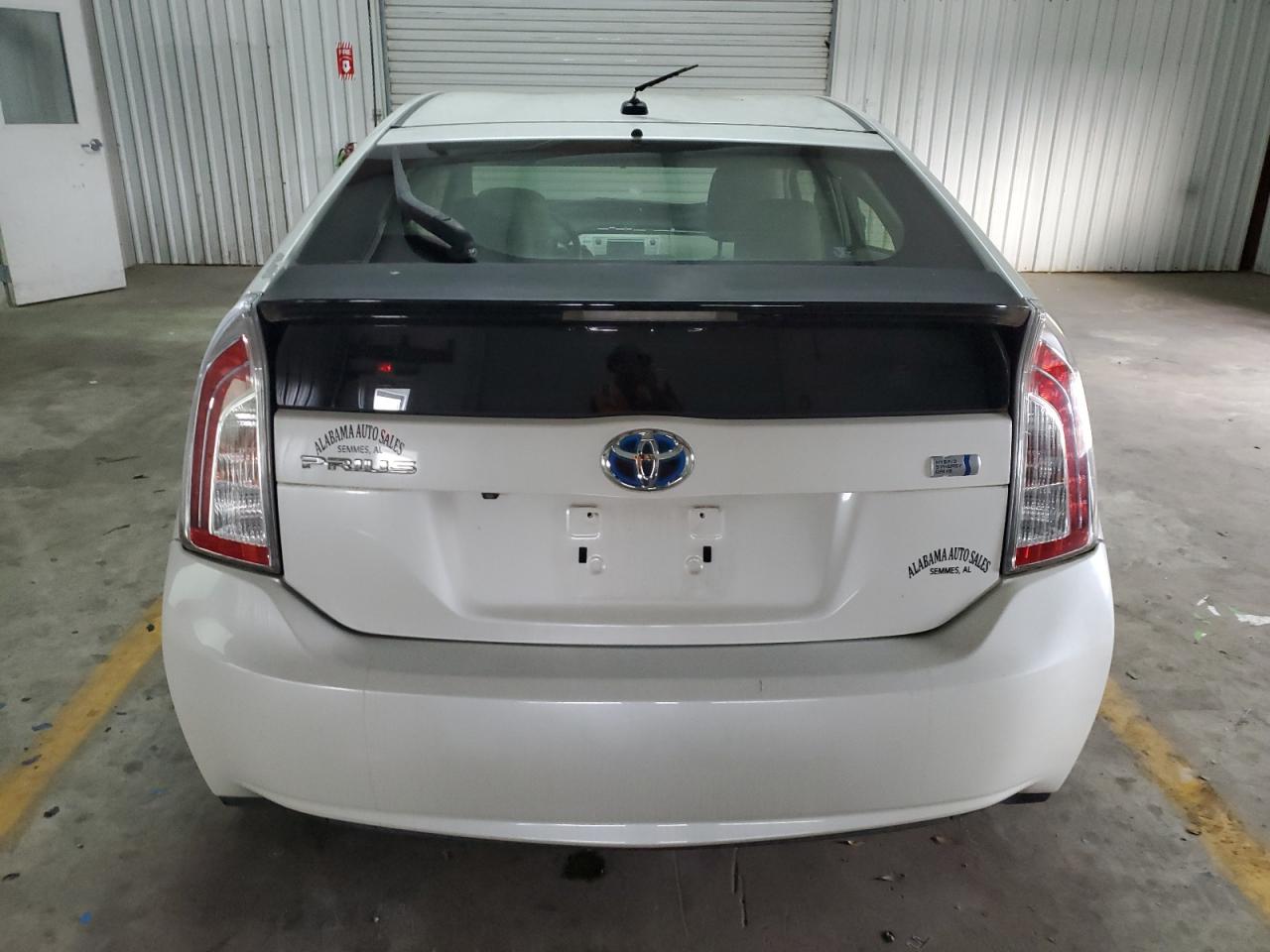 JTDKN3DU6E1760511 2014 Toyota Prius