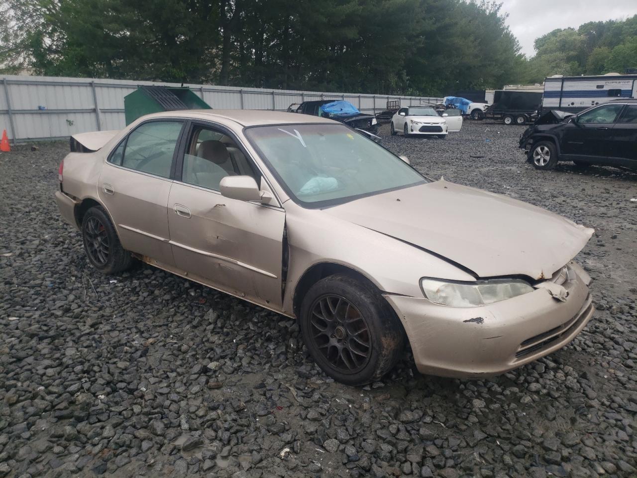 1HGCG66501A086695 2001 Honda Accord Lx