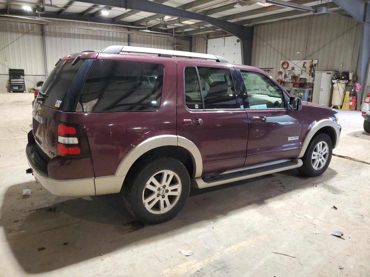 1FMEU74E97UA44179 2007 Ford Explorer Eddie Bauer