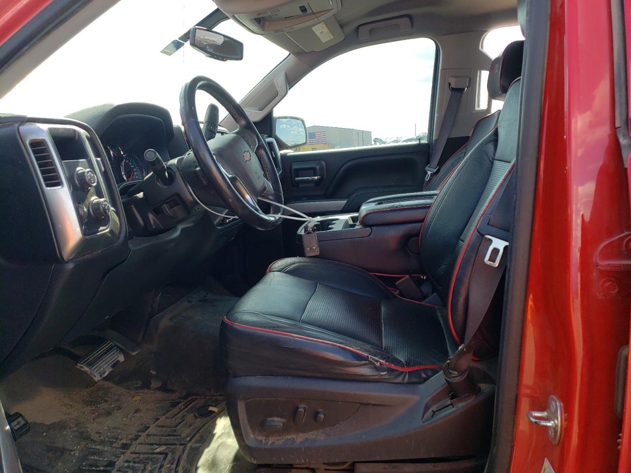 3GCUKREC2FG328284 2015 Chevrolet Silverado K1500 Lt