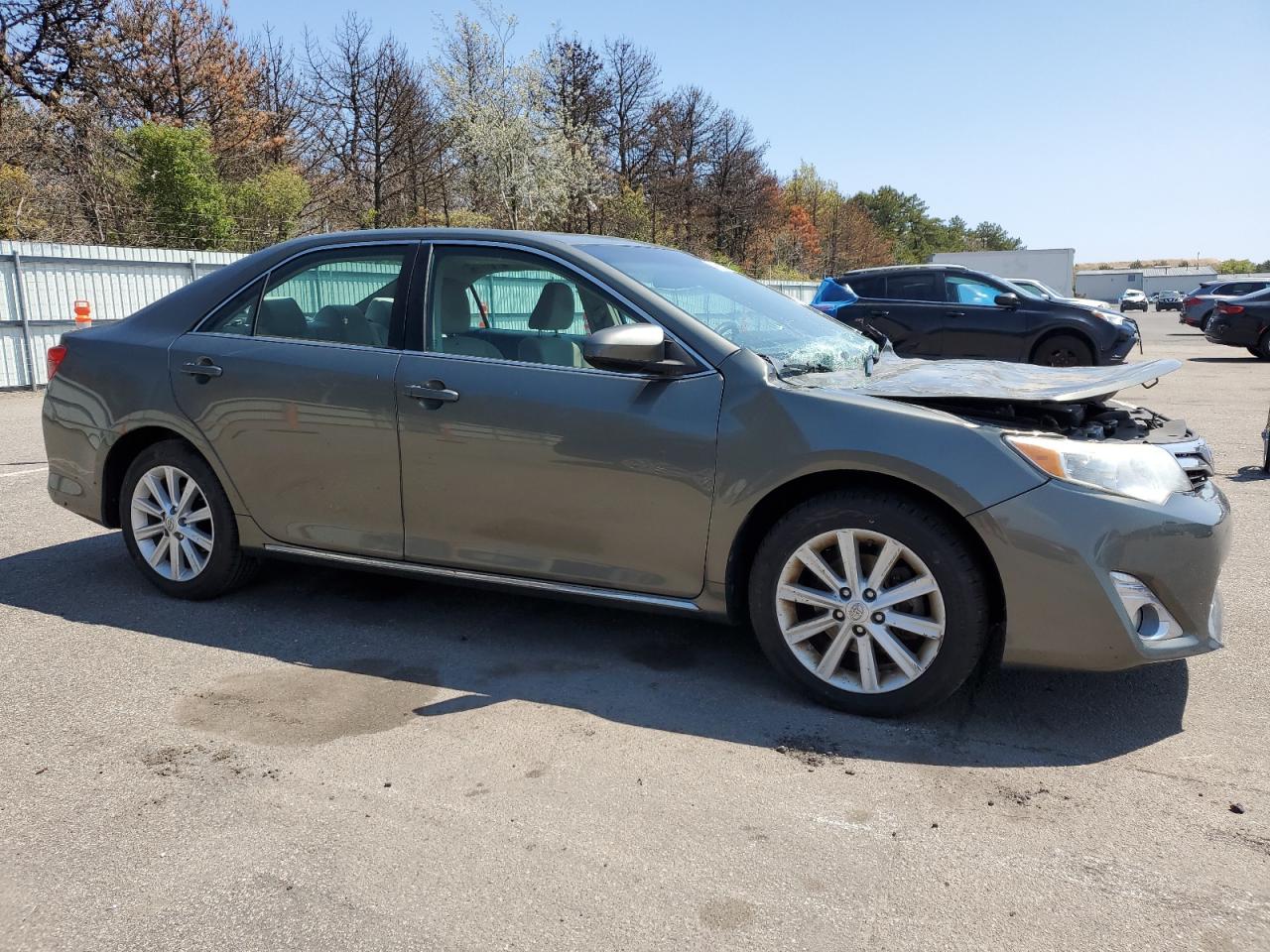 4T1BF1FK2DU725115 2013 Toyota Camry L