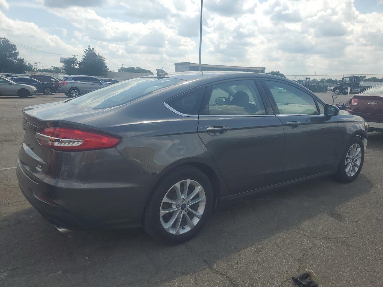 3FA6P0HD9LR227582 2020 Ford Fusion Se