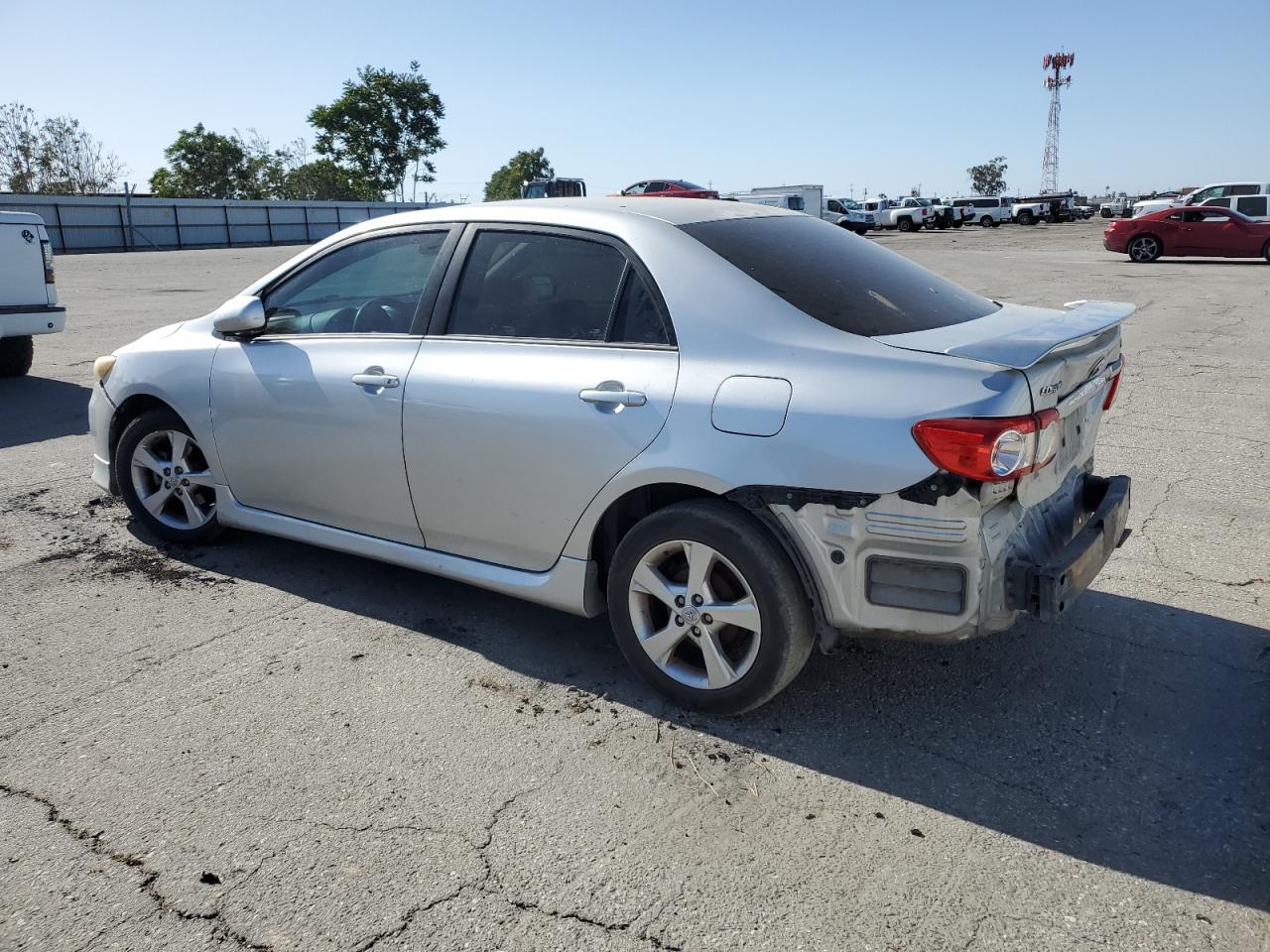 5YFBU4EE0DP115816 2013 Toyota Corolla Base