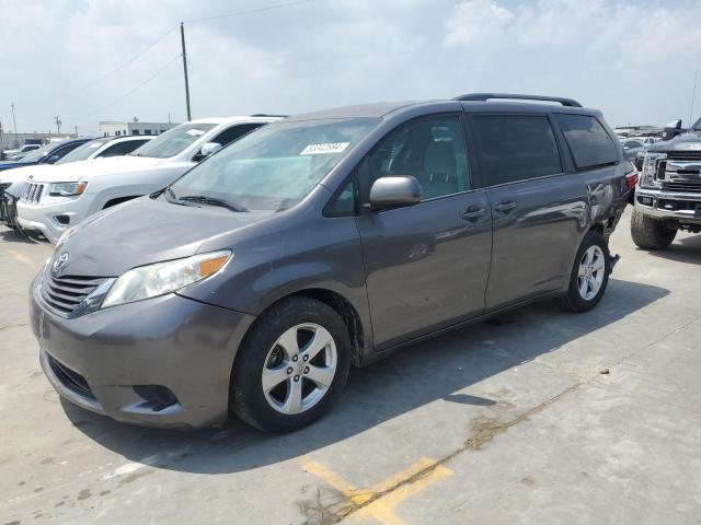Lot #2541931326 2017 TOYOTA SIENNA LE salvage car