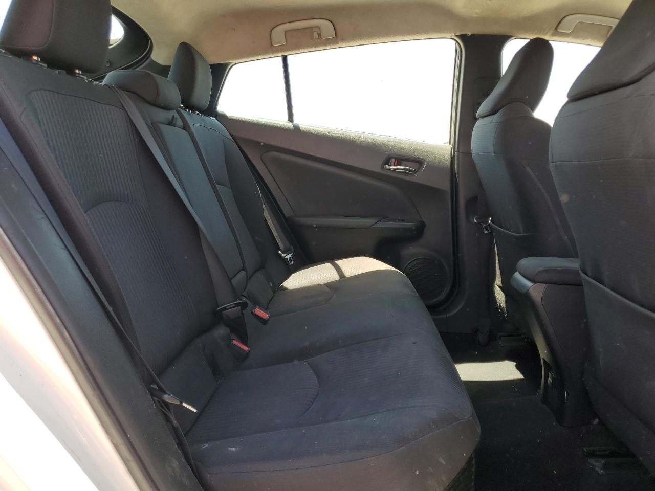 JTDKARFU5G3501219 2016 Toyota Prius