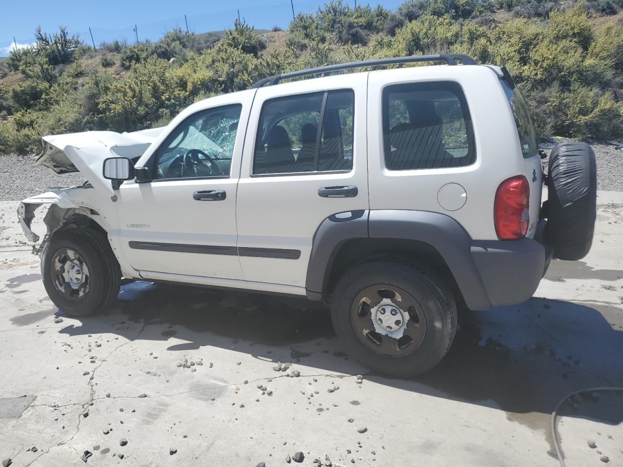 1J4GL48K34W304519 2004 Jeep Liberty Sport