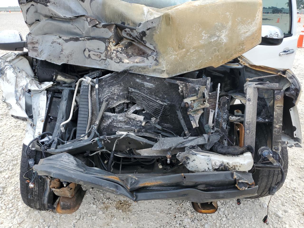 1GNUCBE09AR224708 2010 Chevrolet Tahoe C1500 Lt