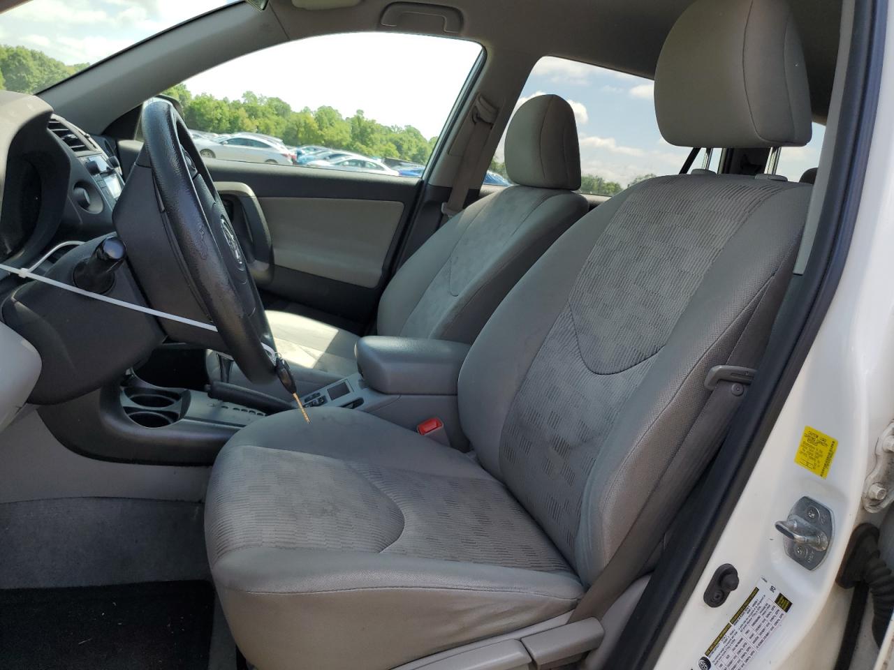 2T3BF4DV5AW064021 2010 Toyota Rav4