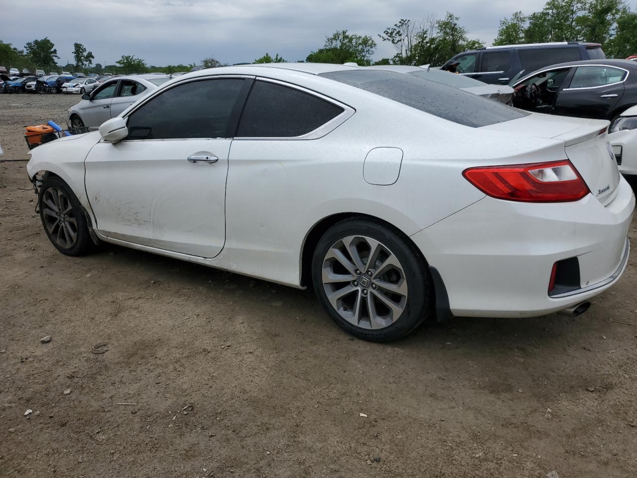 1HGCT2B89FA004703 2015 Honda Accord Exl