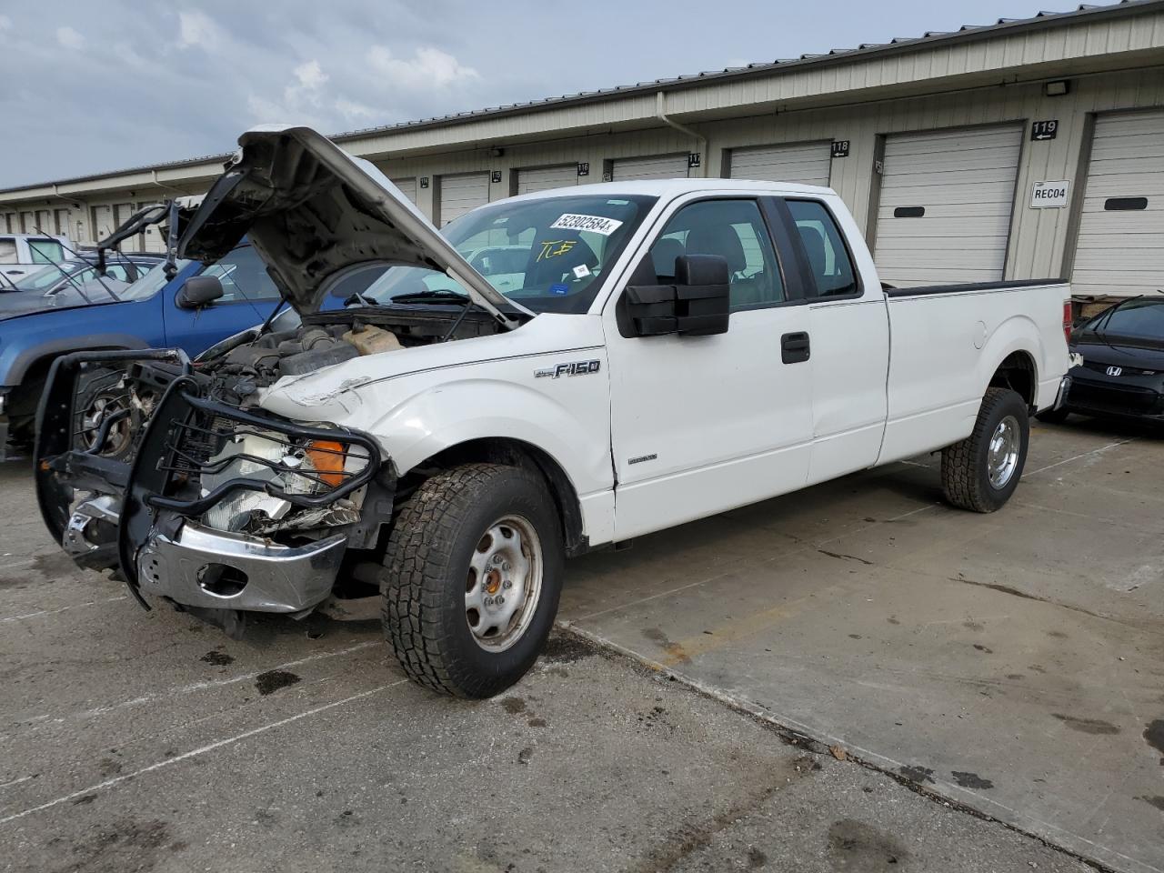 1FTVX1CV7AKB65855 2010 Ford F150 Super Cab