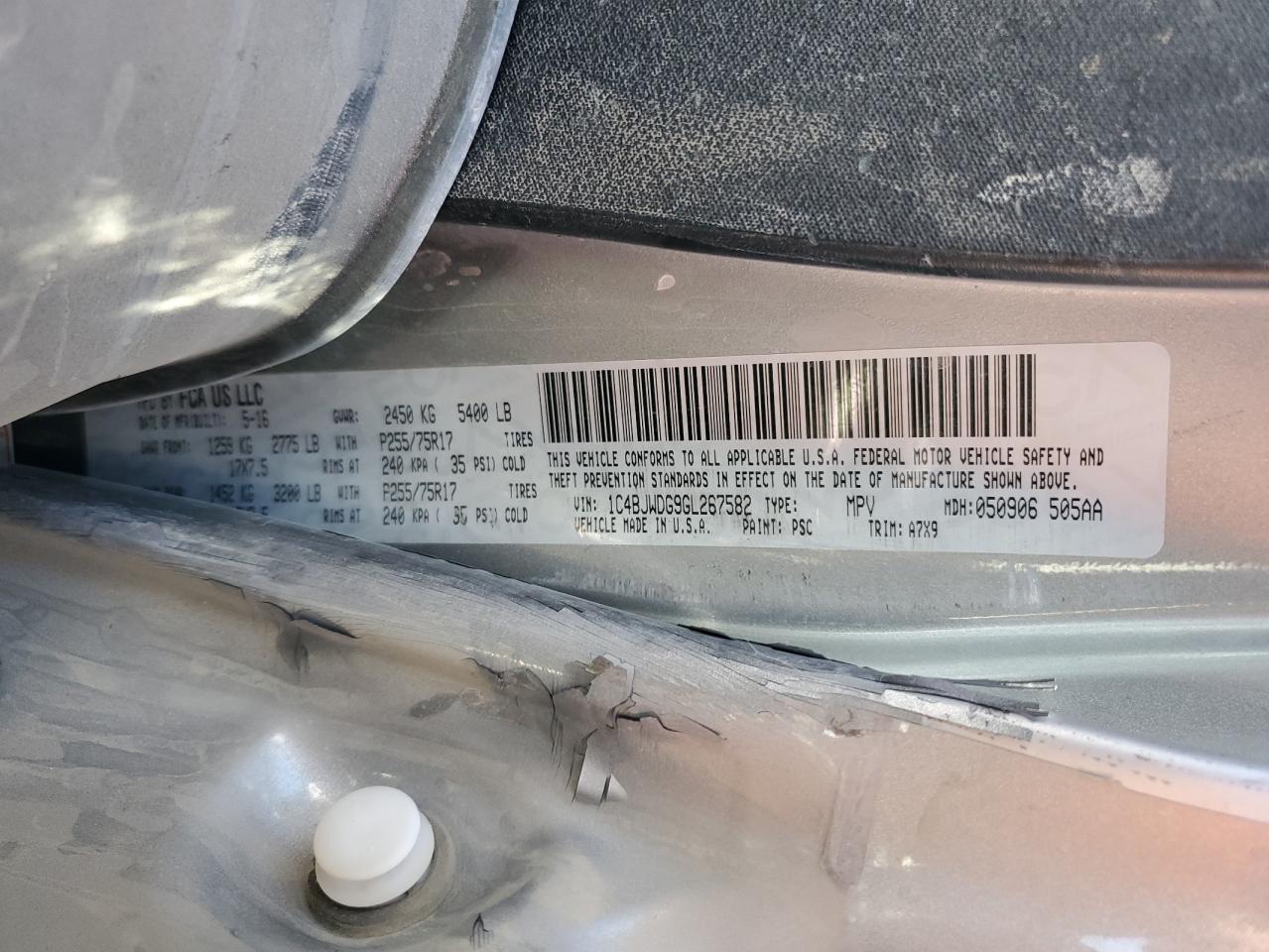 1C4BJWDG9GL267582 2016 Jeep Wrangler Unlimited Sport