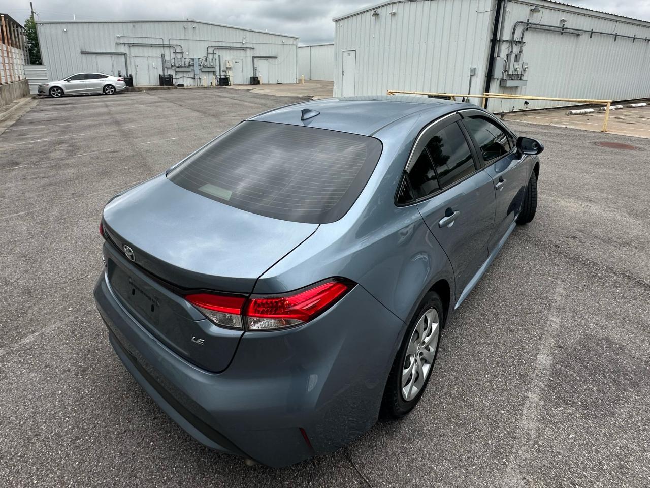 2020 Toyota Corolla Le vin: JTDEPRAE4LJ068798