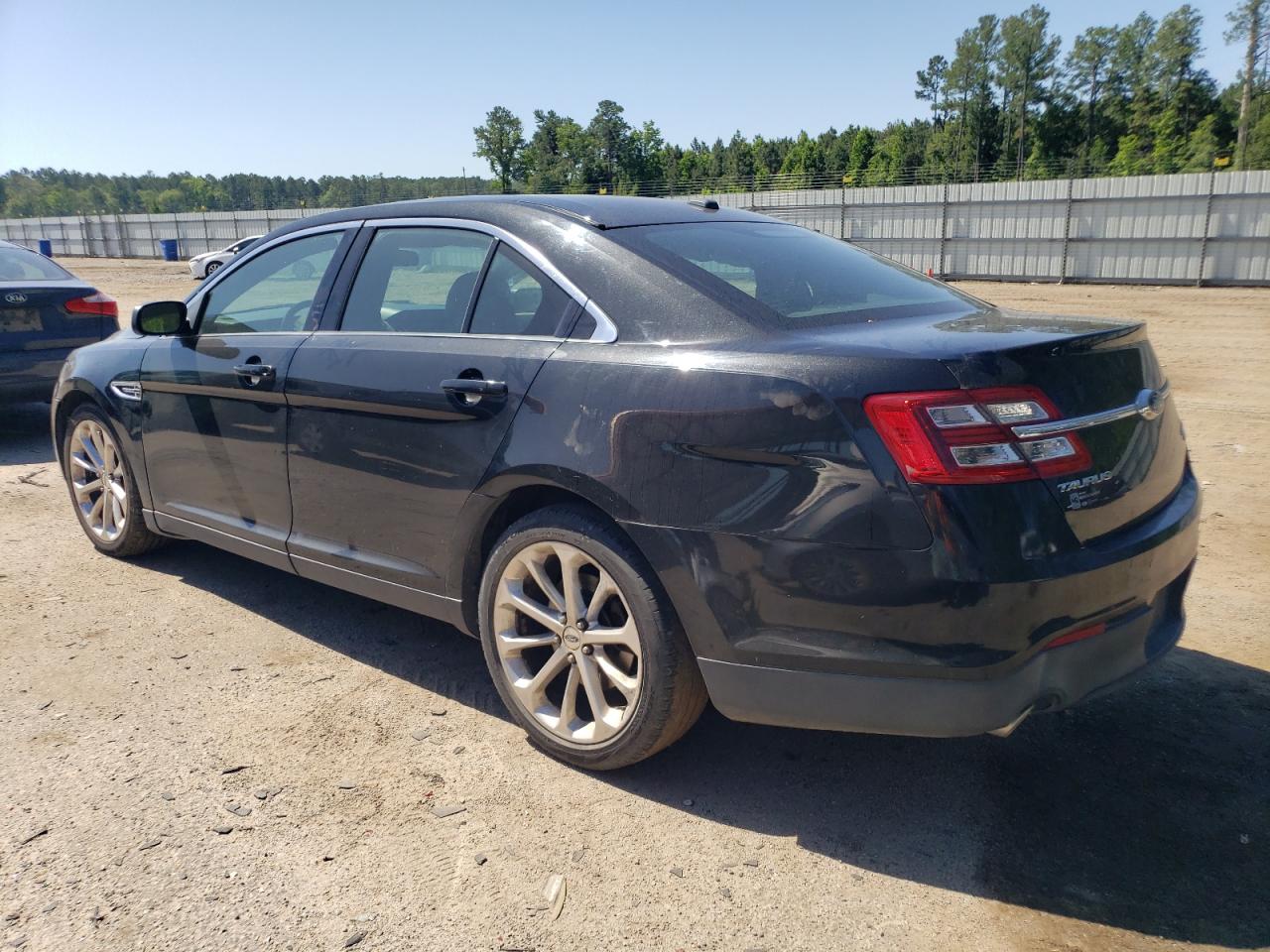 2015 Ford Taurus Limited vin: 1FAHP2F81FG169313