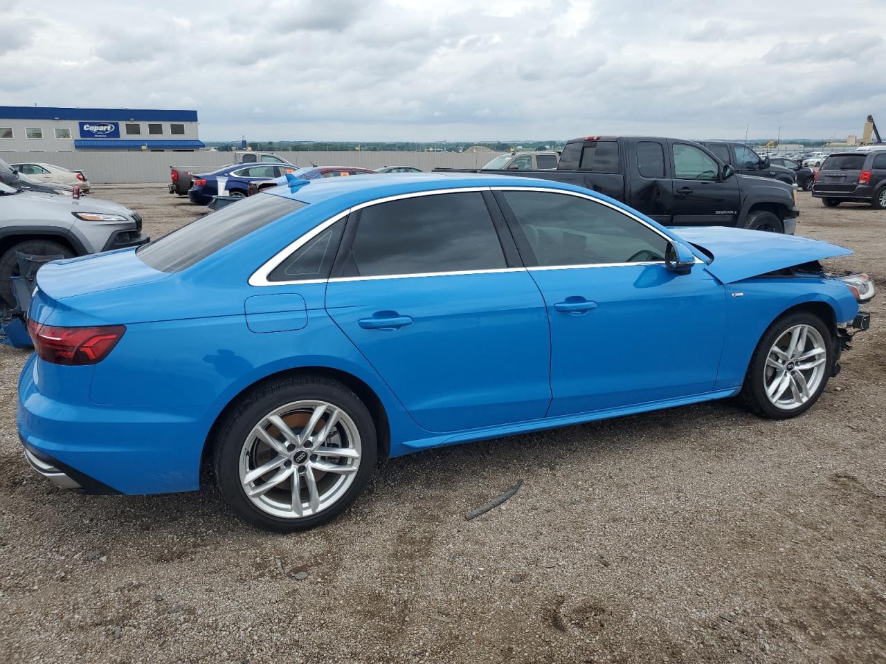 2020 Audi A4 Premium Plus vin: WAUENAF47LN008429