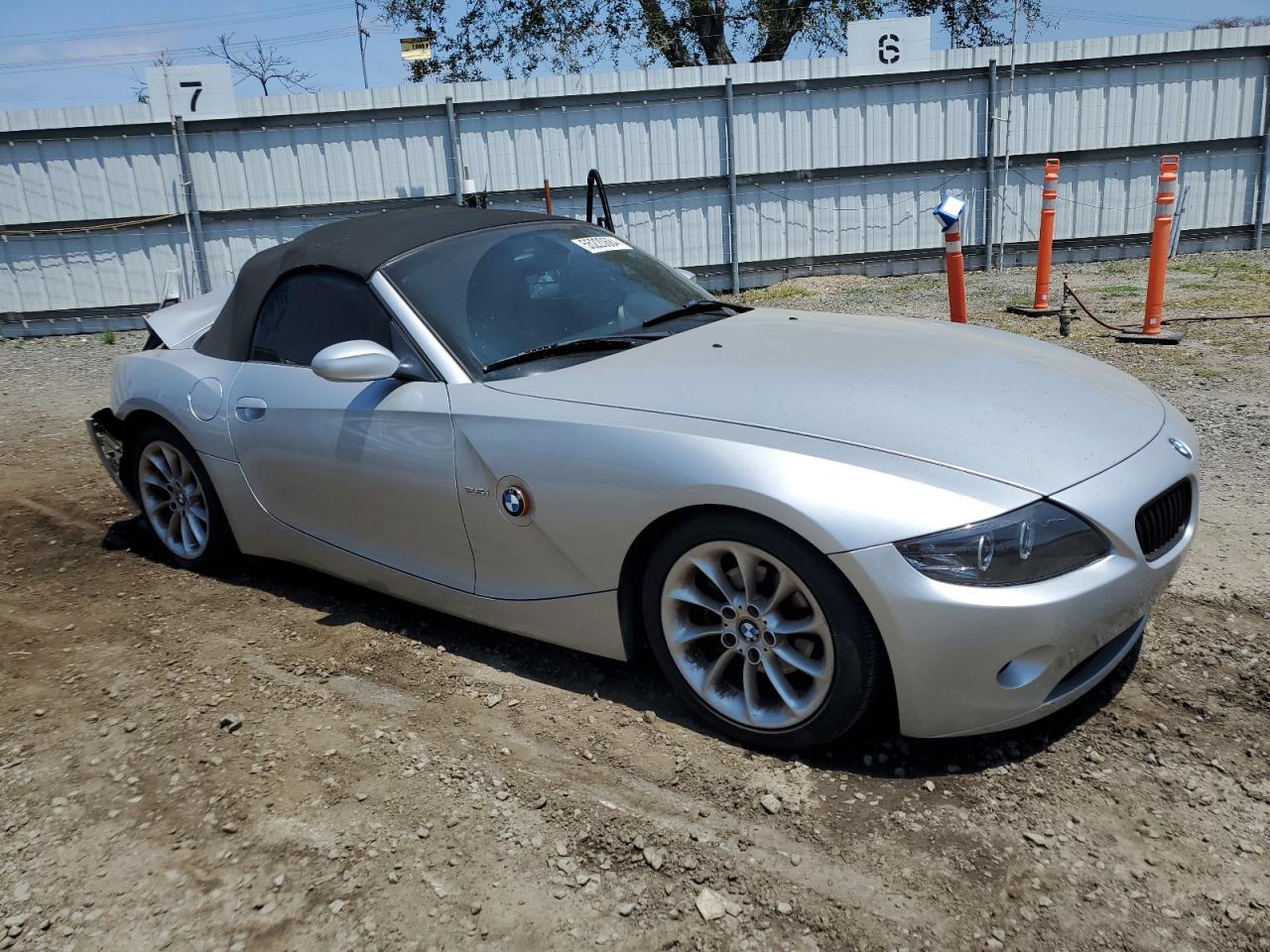 4USBT334X3LS42288 2003 BMW Z4 2.5