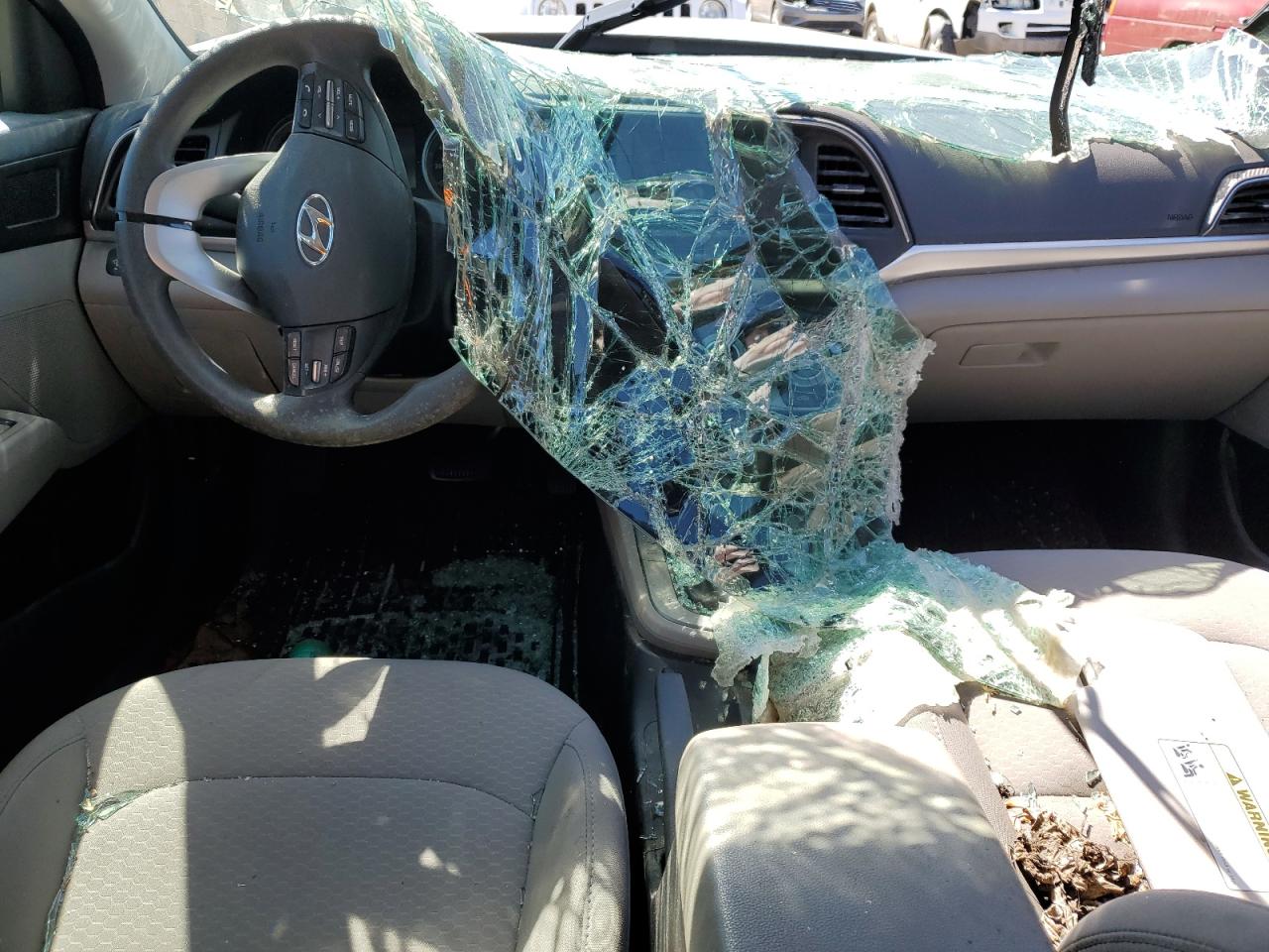 5NPD74LF3KH483168 2019 Hyundai Elantra Se