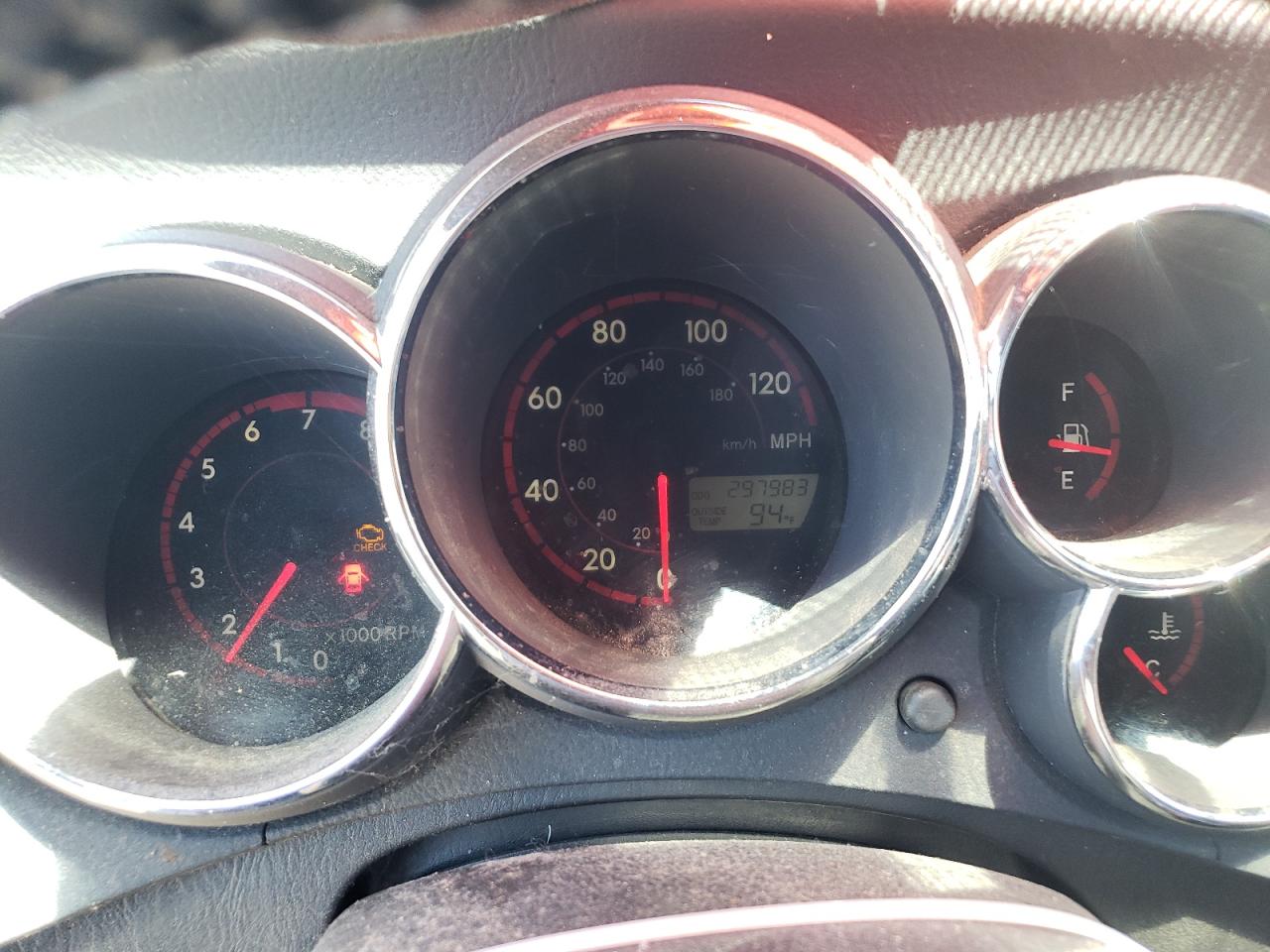 2T1KR32EX4C183900 2004 Toyota Corolla Matrix Xr