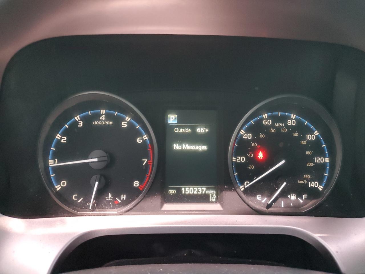 JTMZFREV7HJ714857 2017 Toyota Rav4 Le