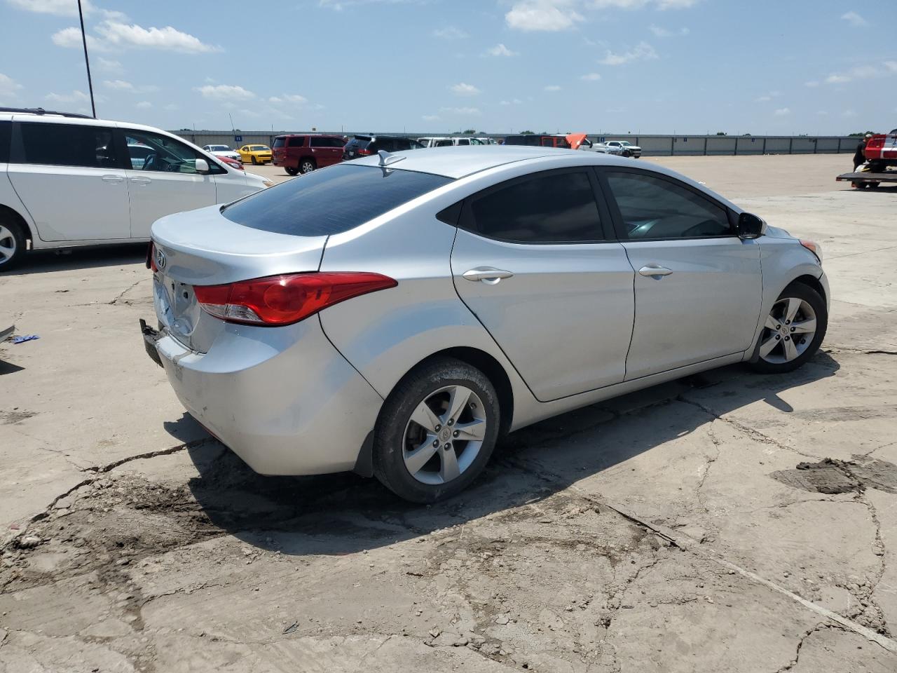 5NPDH4AE0DH406235 2013 Hyundai Elantra Gls