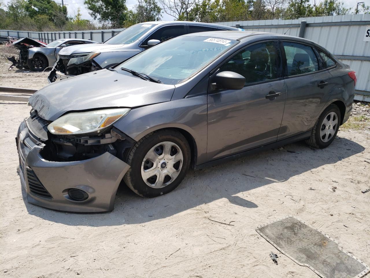 1FADP3E28EL127132 2014 Ford Focus S