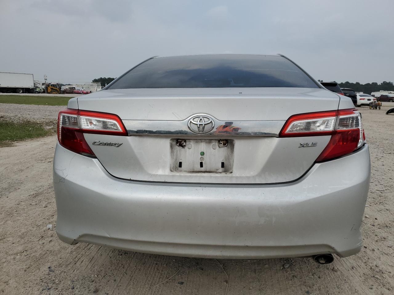 2012 Toyota Camry Base vin: 4T4BF1FK7CR158551