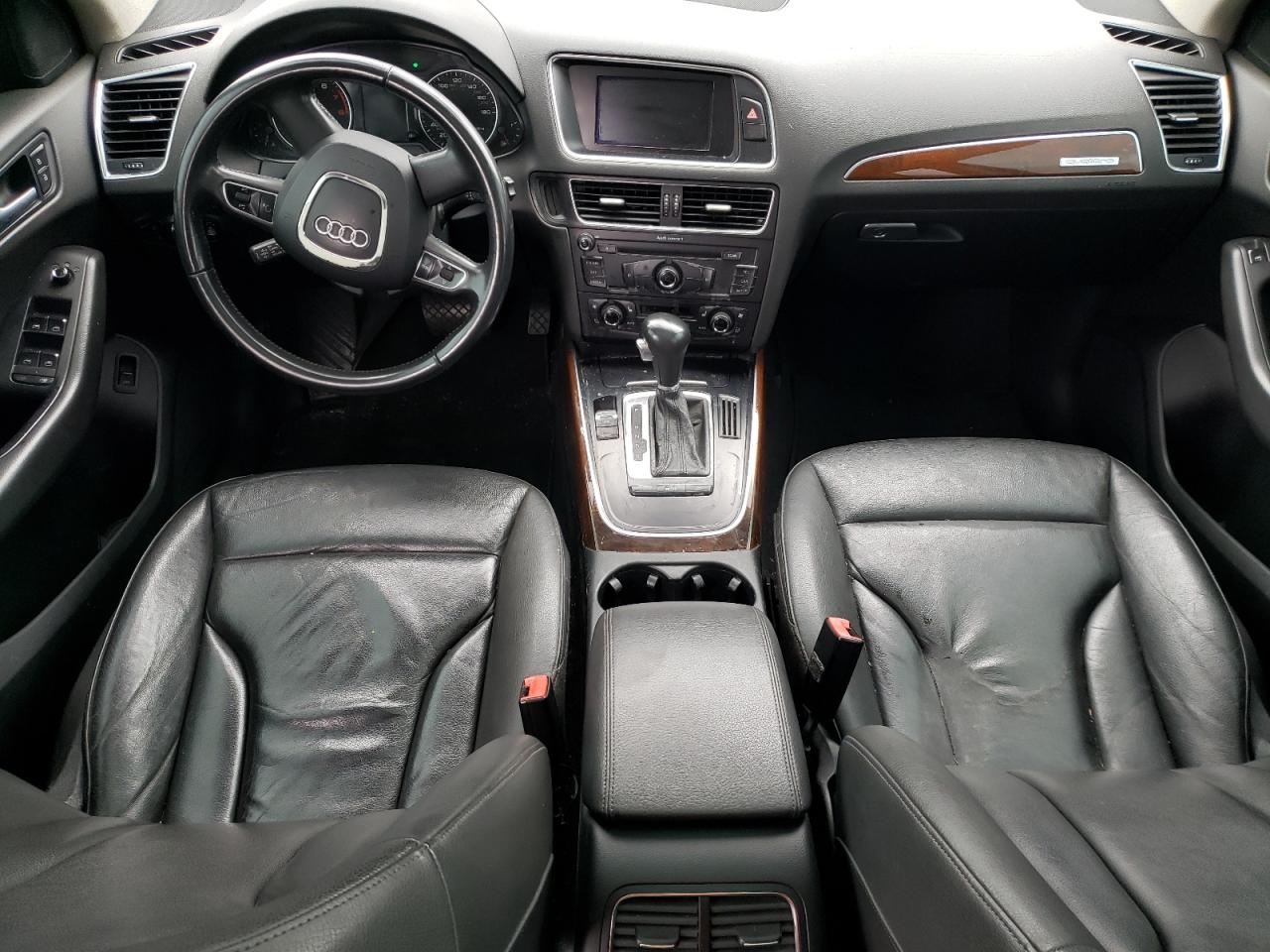 WA1CFAFP5CA130984 2012 Audi Q5 Premium