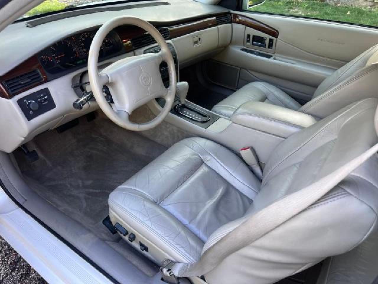 Lot #2549401785 2000 CADILLAC ELDORADO E