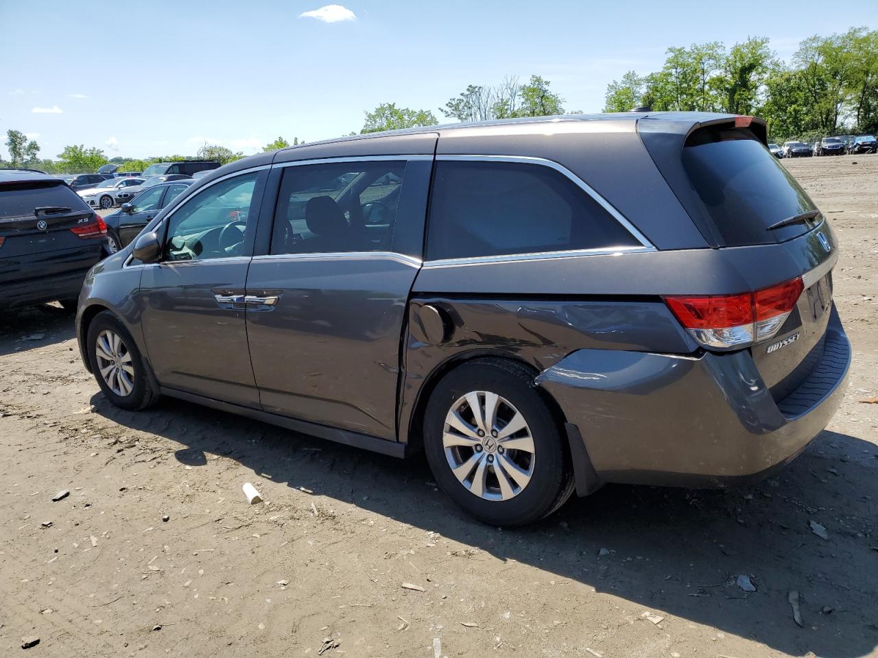 5FNRL5H62GB052827 2016 Honda Odyssey Exl