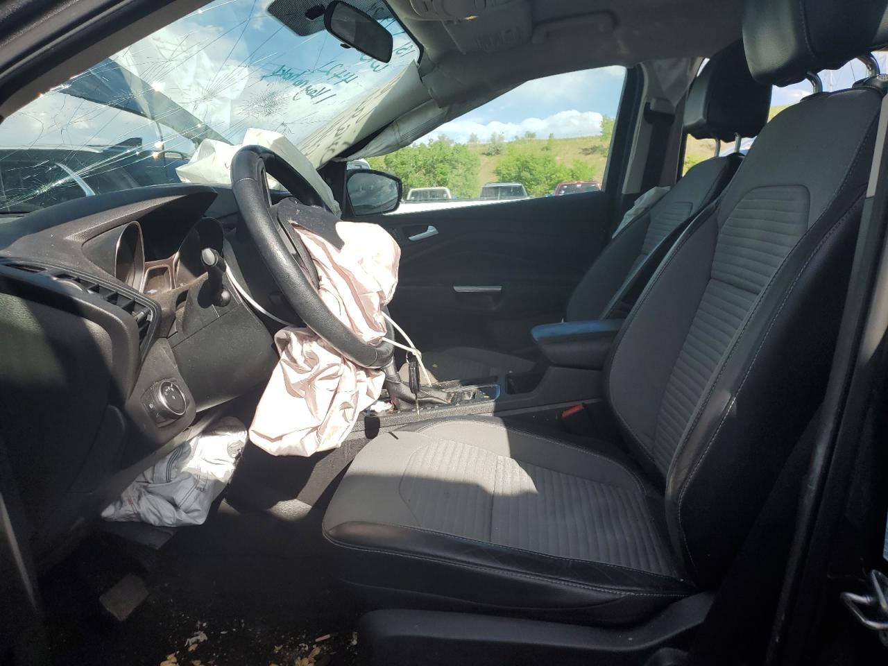 1FMCU9GD0HUC77116 FORD ESCAPE 2017